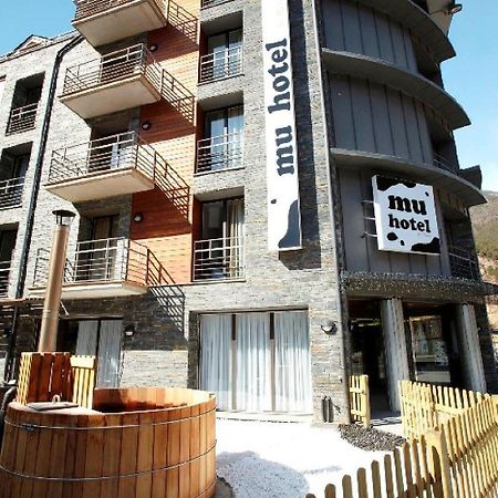Hotel Mu La Cortinada Kültér fotó