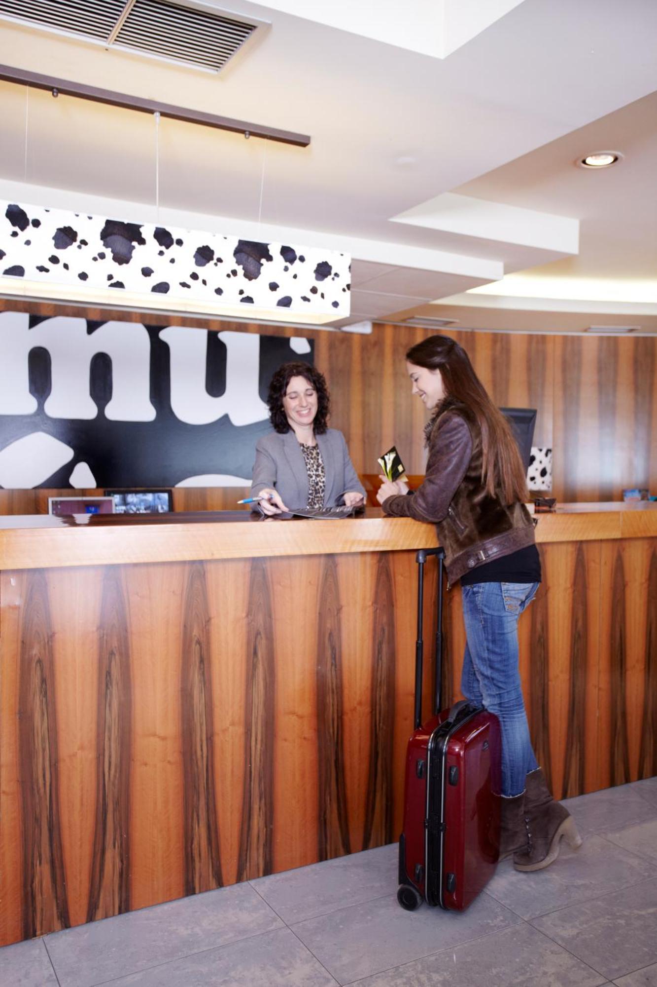 Hotel Mu La Cortinada Kültér fotó